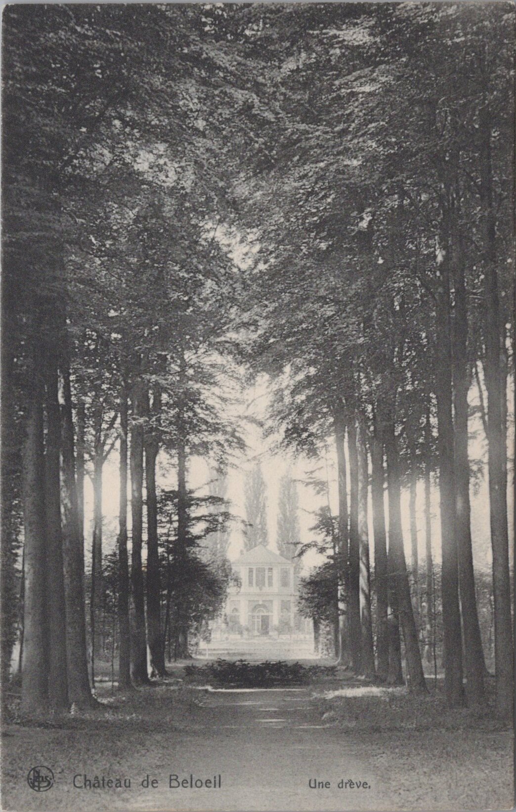 /Belgium/Places/BE_Place_1900-1961_Chateau de Beloeil Une dreve.jpg